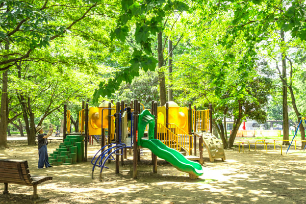 ［井草森公園］木製遊具